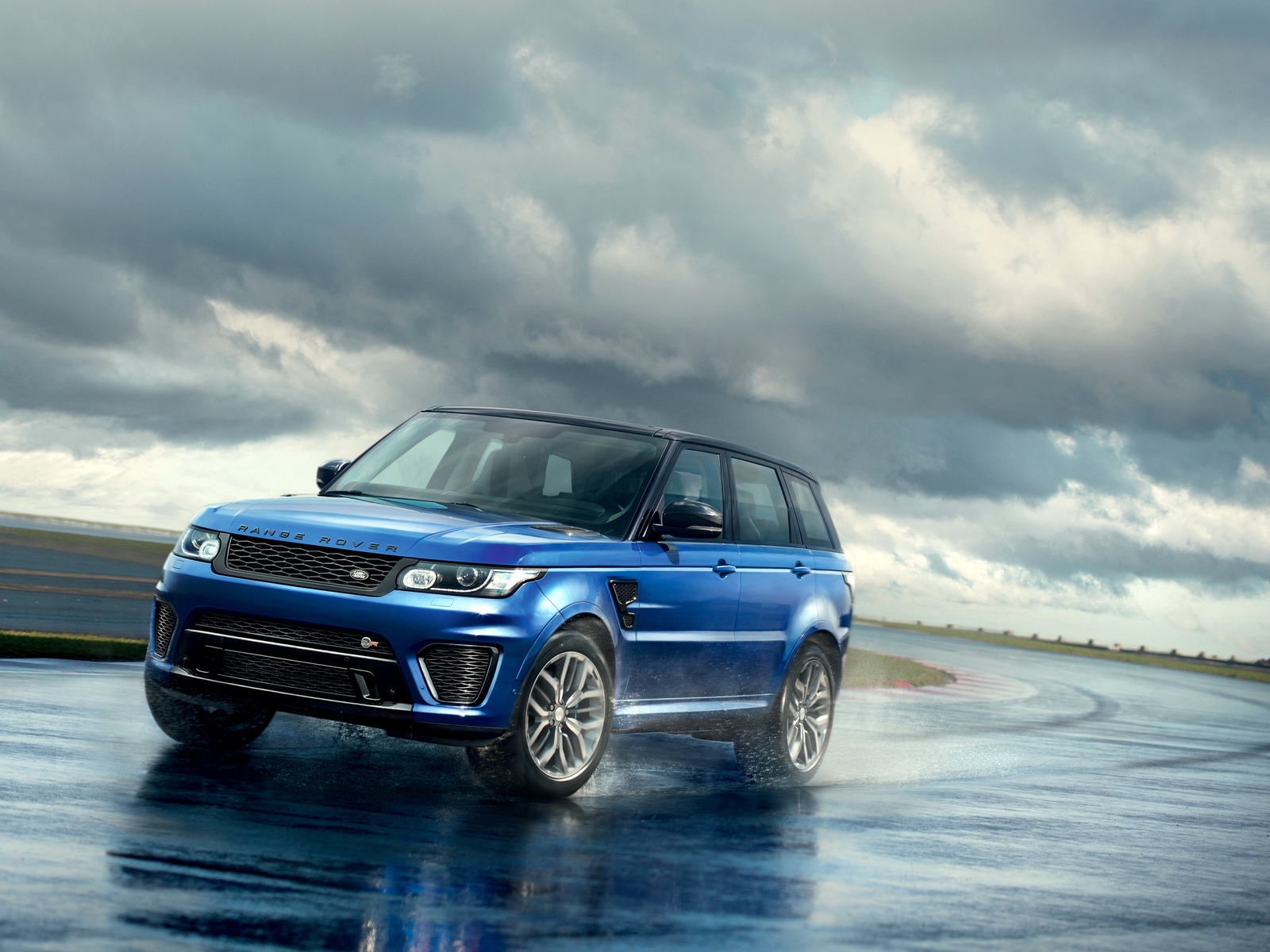 Gorgeous Blue Range Rover for 1600 x 1200 resolution