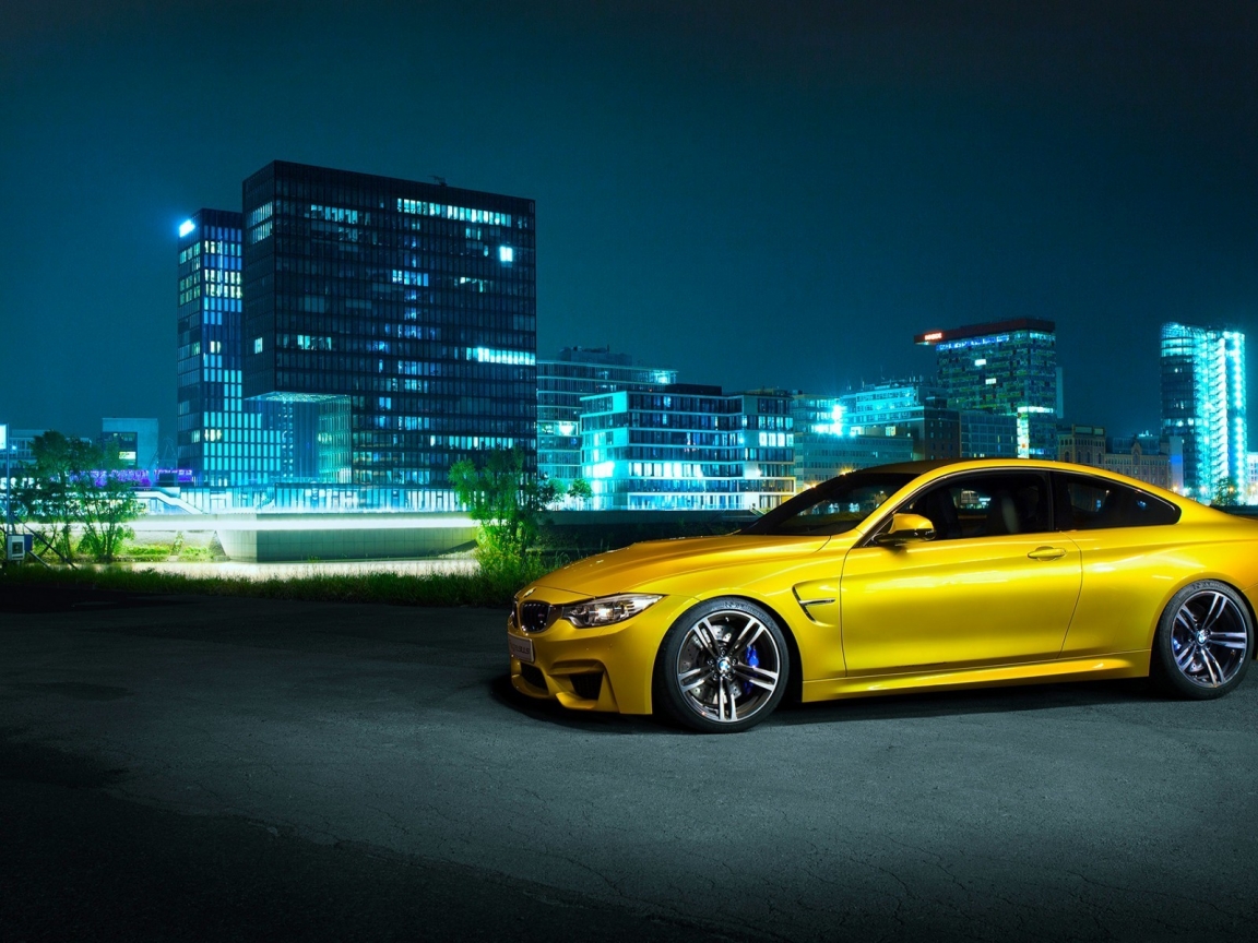 Gorgeous BMW M4 Coupe for 1152 x 864 resolution