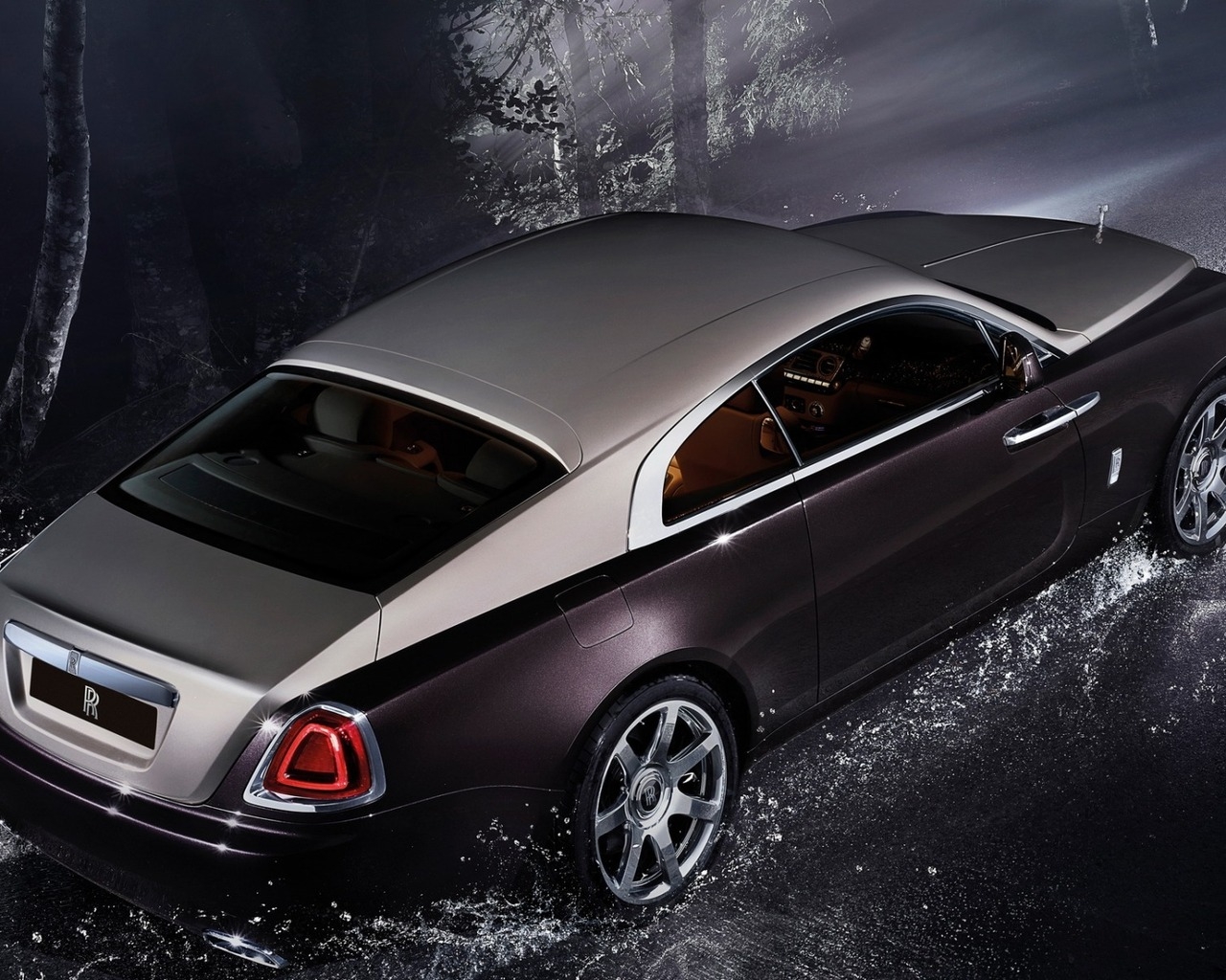 Gorgeous Coupe Rolls Royce for 1280 x 1024 resolution