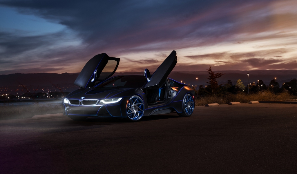 Gorgeous New BMW i8 for 1024 x 600 widescreen resolution