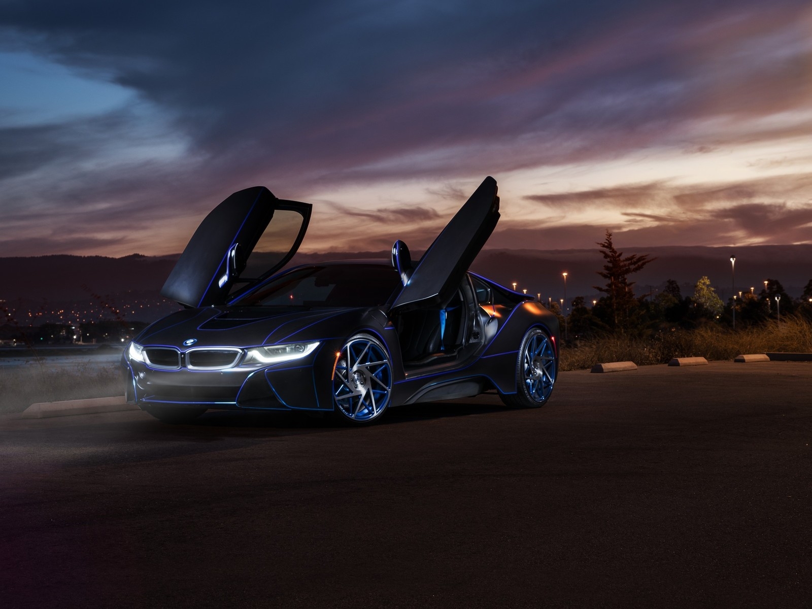 Gorgeous New BMW i8 for 1600 x 1200 resolution