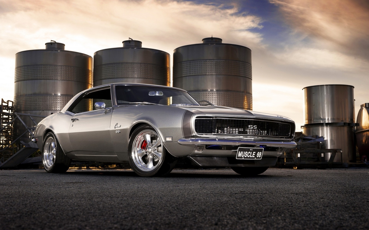 Gorgeous Old Chevrolet Camaro for 1280 x 800 widescreen resolution