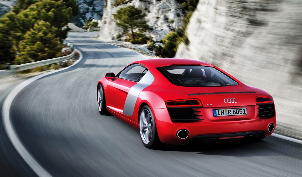 Gorgeous Red Audi R8 2013 for 1024 x 600 widescreen resolution