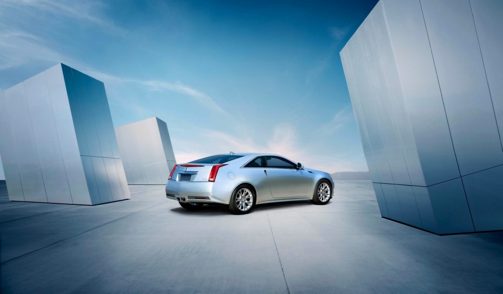 Gourgeous Cadillac CTS  for 1024 x 600 widescreen resolution