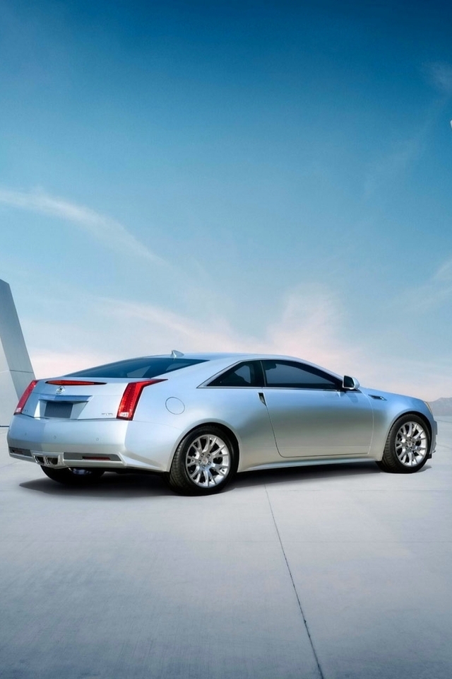 Gourgeous Cadillac CTS  for 640 x 960 iPhone 4 resolution