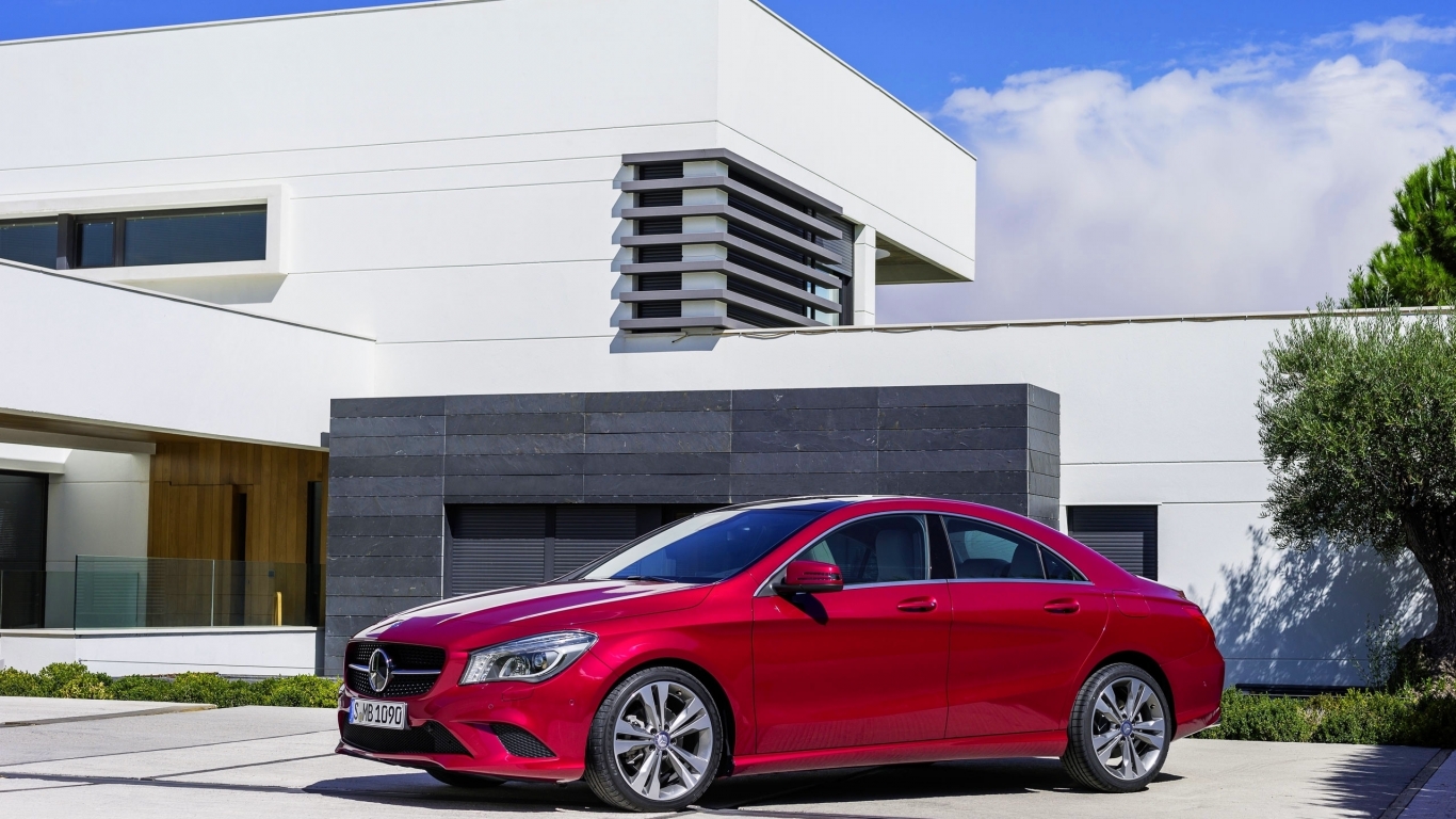 Gourgeous CLA Mercedes  for 1366 x 768 HDTV resolution