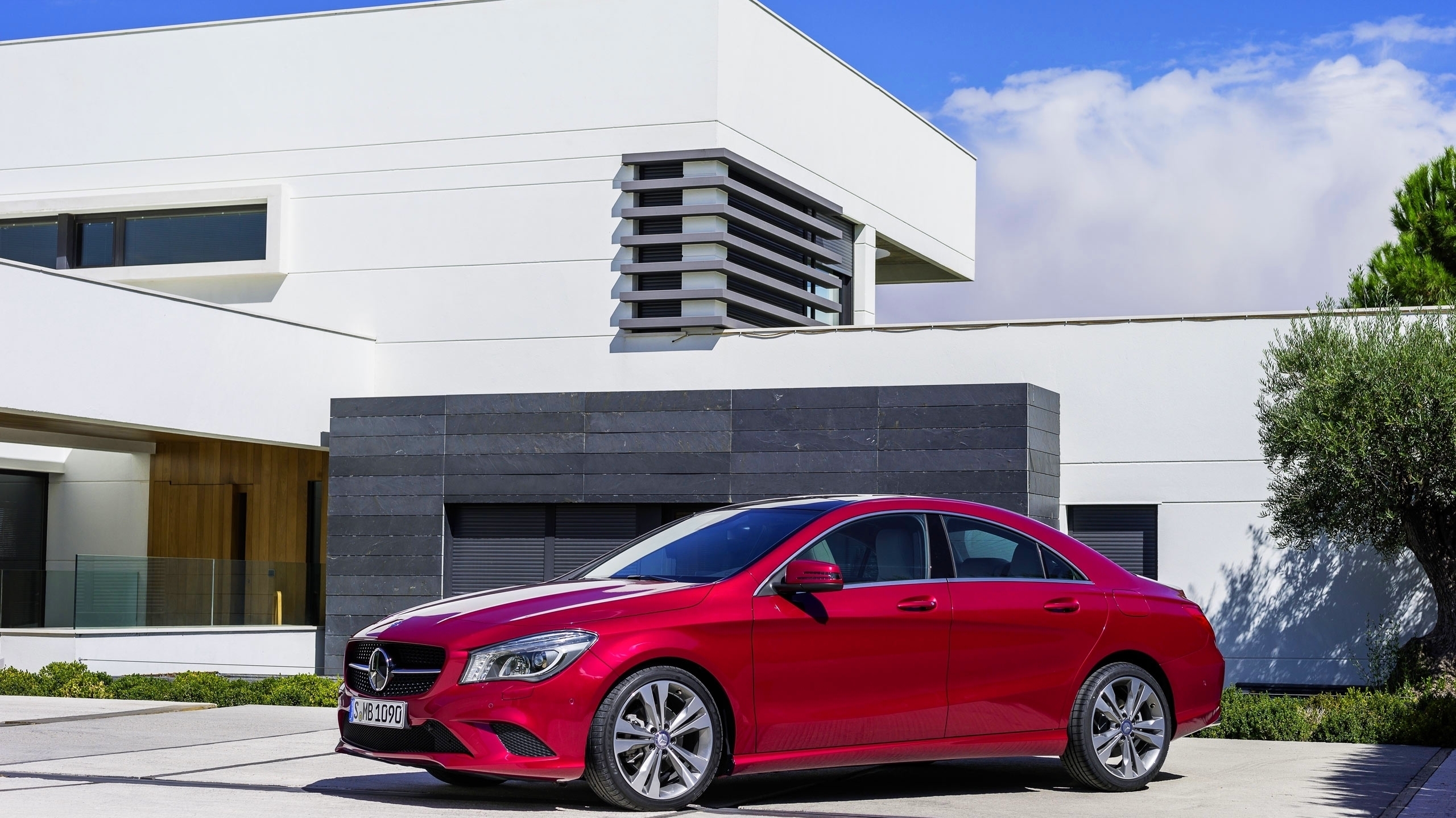 Gourgeous CLA Mercedes  for 2560x1440 HDTV resolution