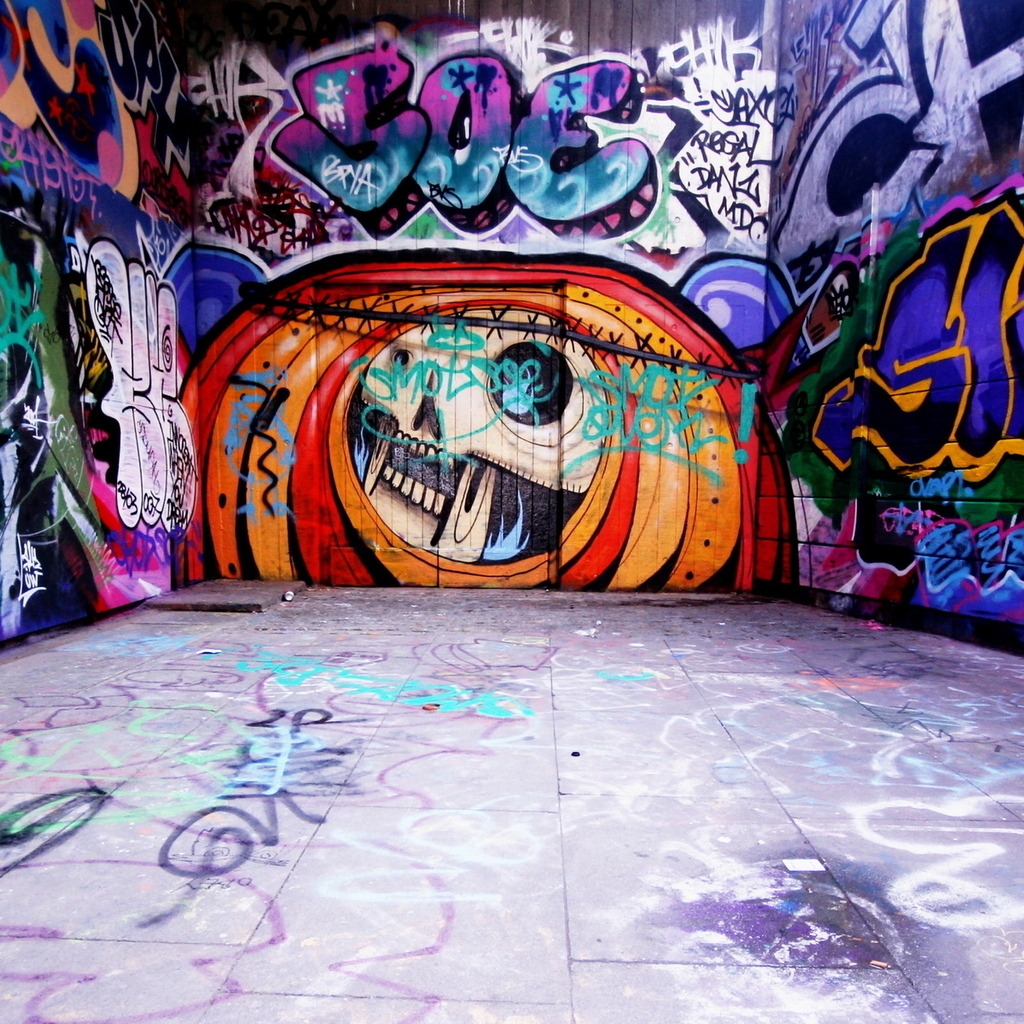 Graffiti Wall Art for 1024 x 1024 iPad resolution