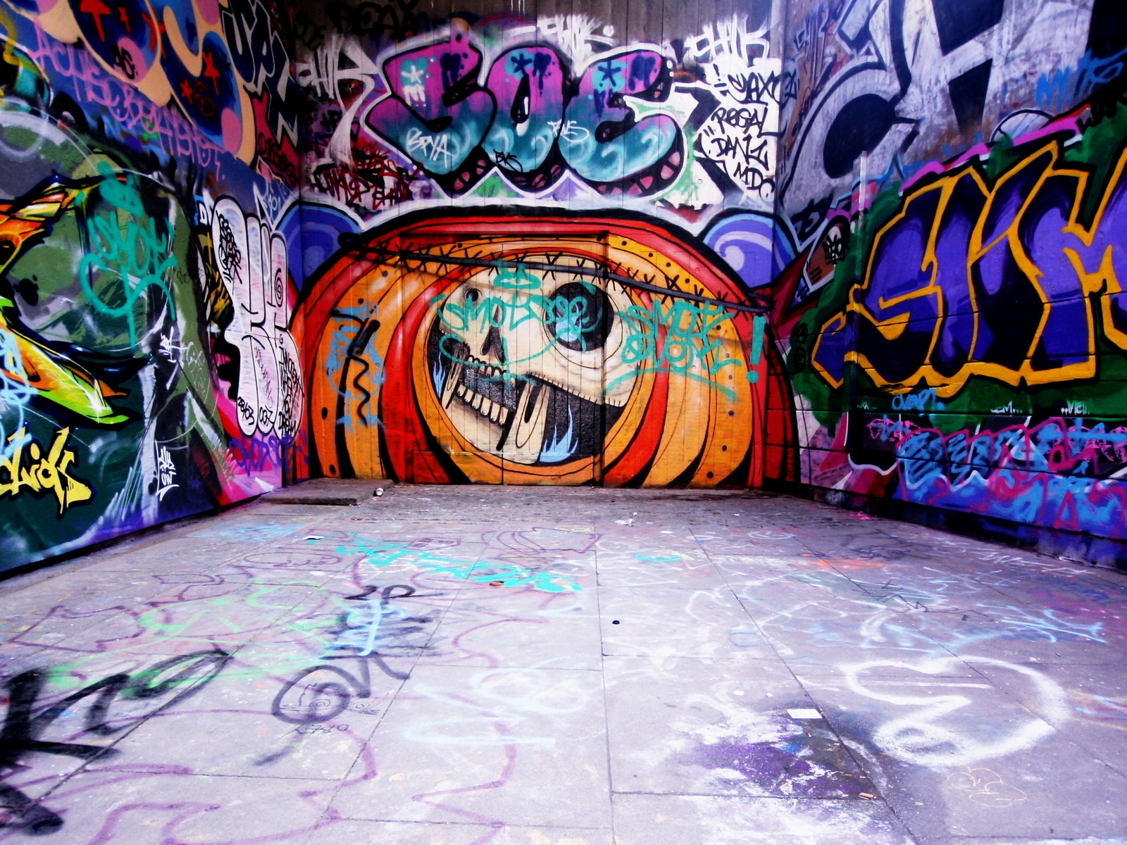 Graffiti Wall Art for 1600 x 1200 resolution