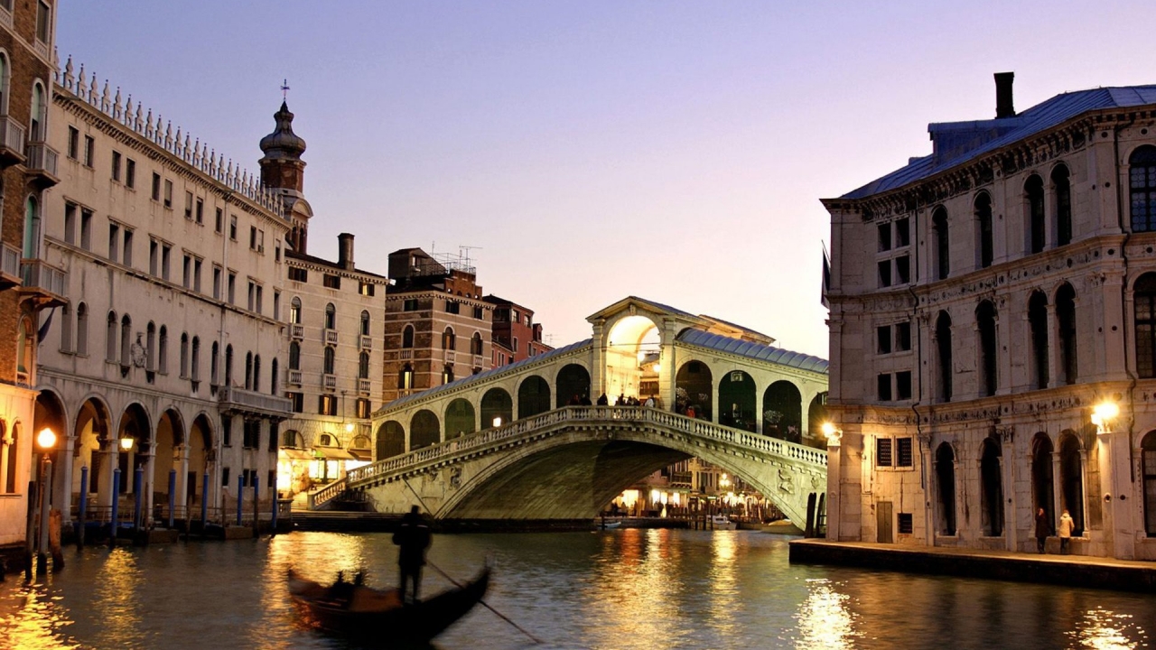 Grand Canal Venice for 1280 x 720 HDTV 720p resolution