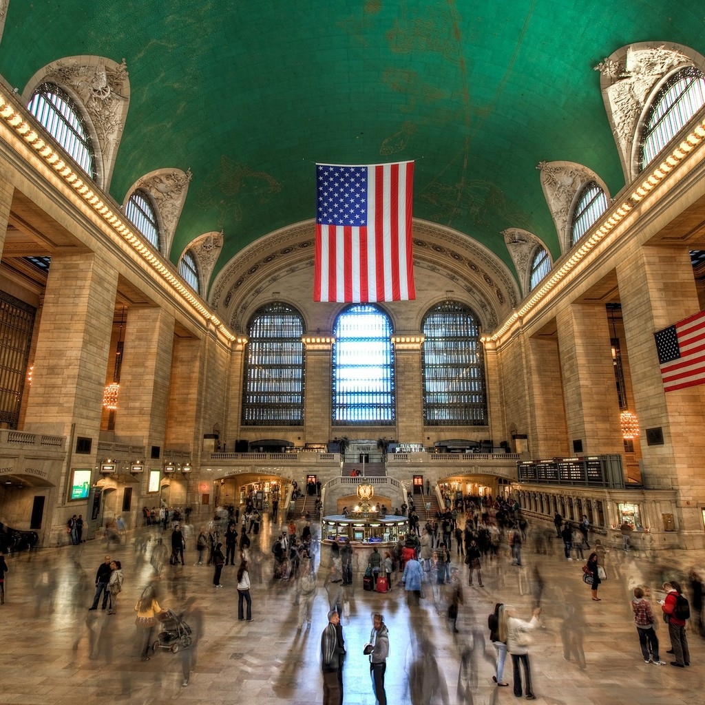 Grand Central Station for 1024 x 1024 iPad resolution