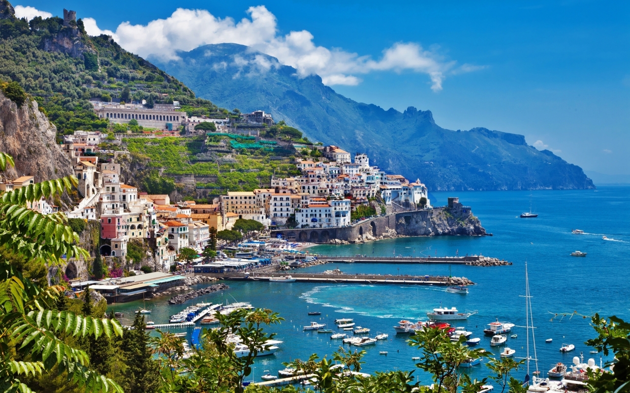 Greece Island City Landscape for 1280 x 800 widescreen resolution