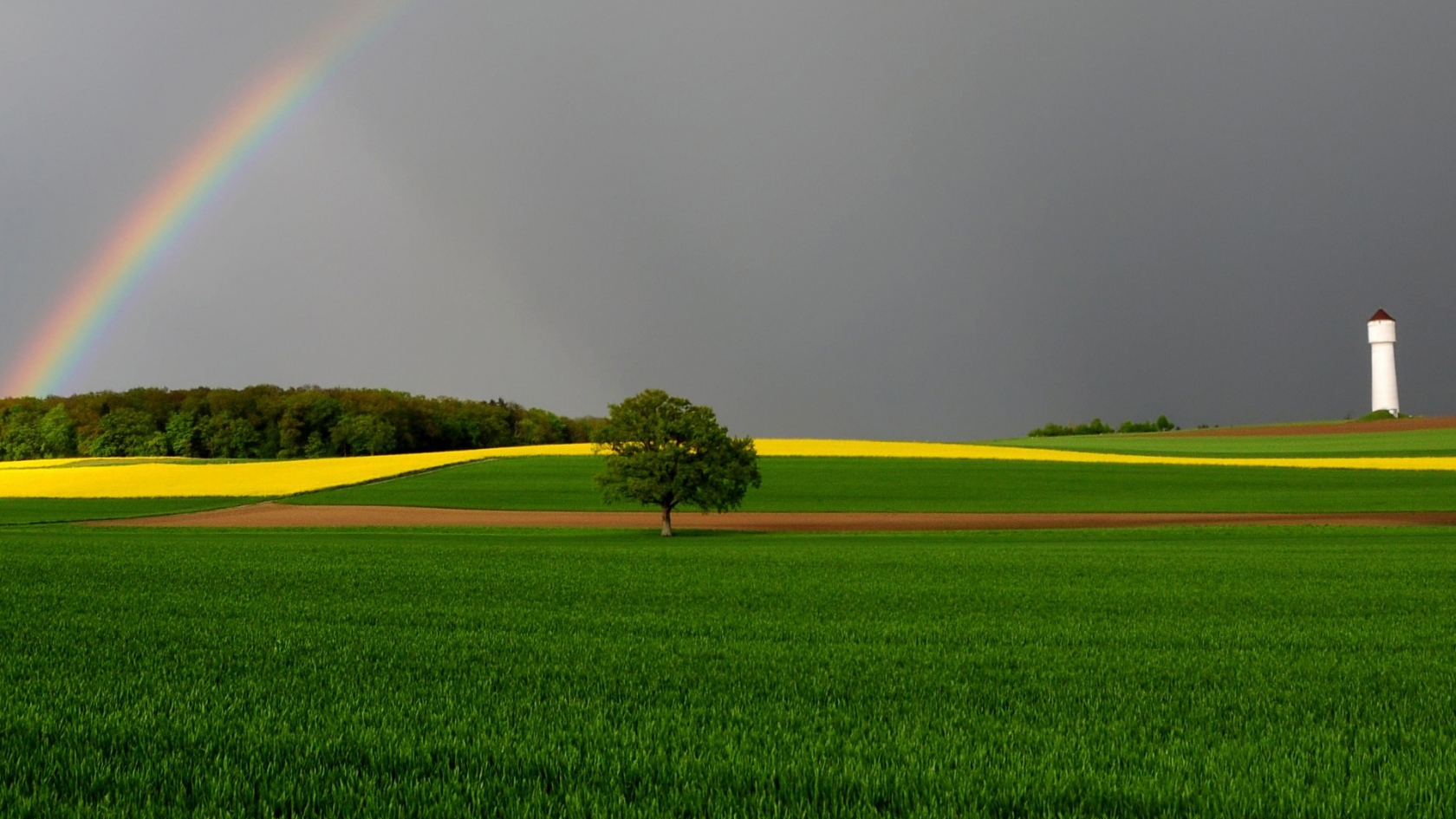 Green Fields and Rainbow for 1680 x 945 HDTV resolution