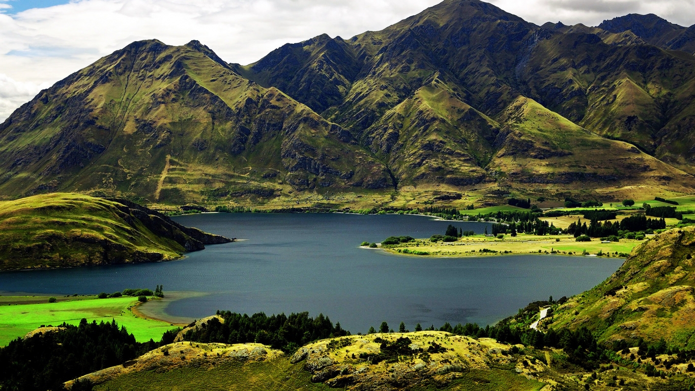 Green Mountains and Lake for 1366 x 768 HDTV resolution