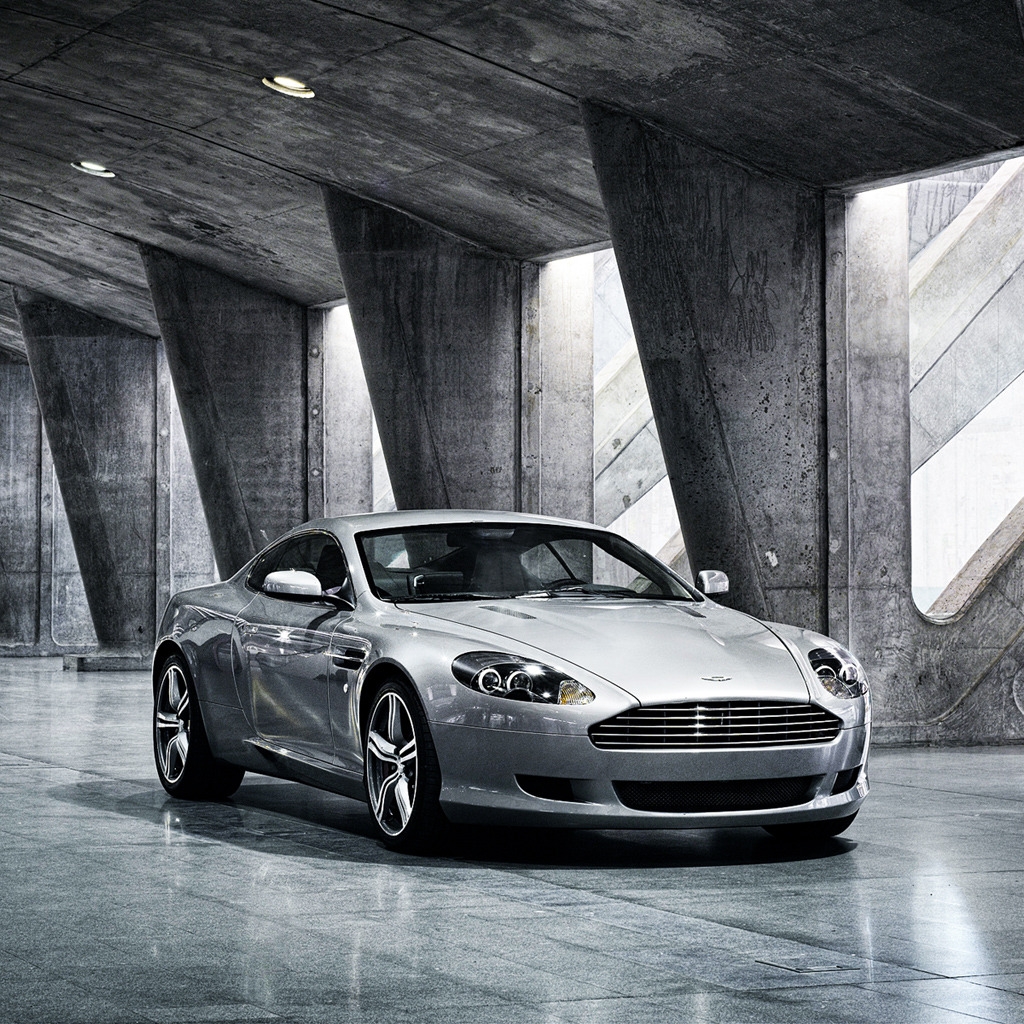 Grey Aston Martin DB9 for 1024 x 1024 iPad resolution