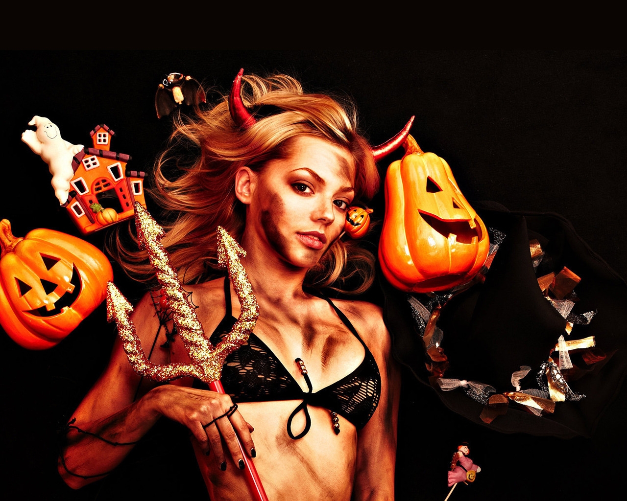 Halloween Young Witch for 1280 x 1024 resolution
