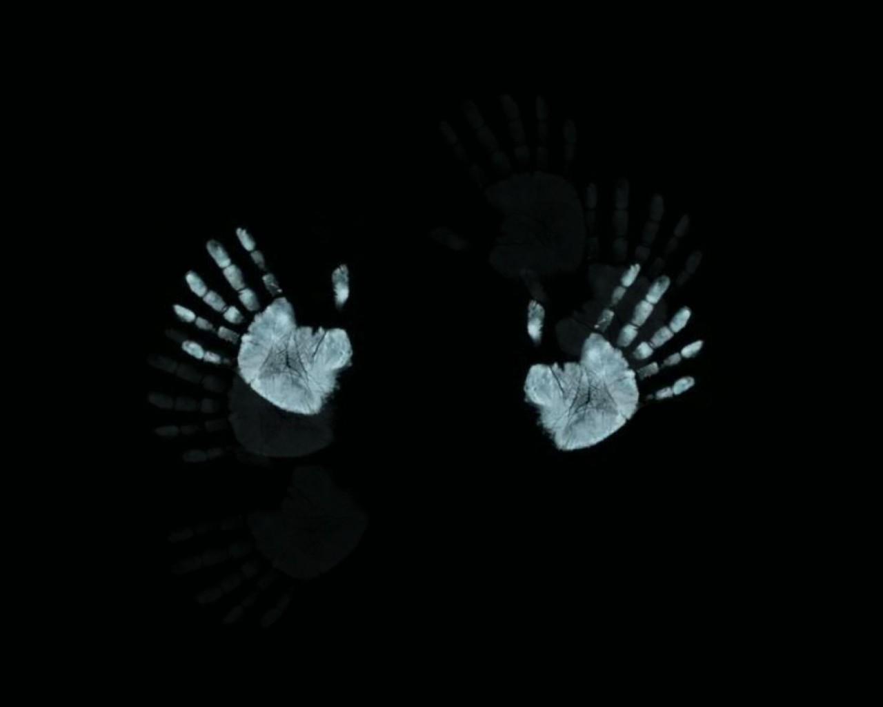Hand Mark for 1280 x 1024 resolution