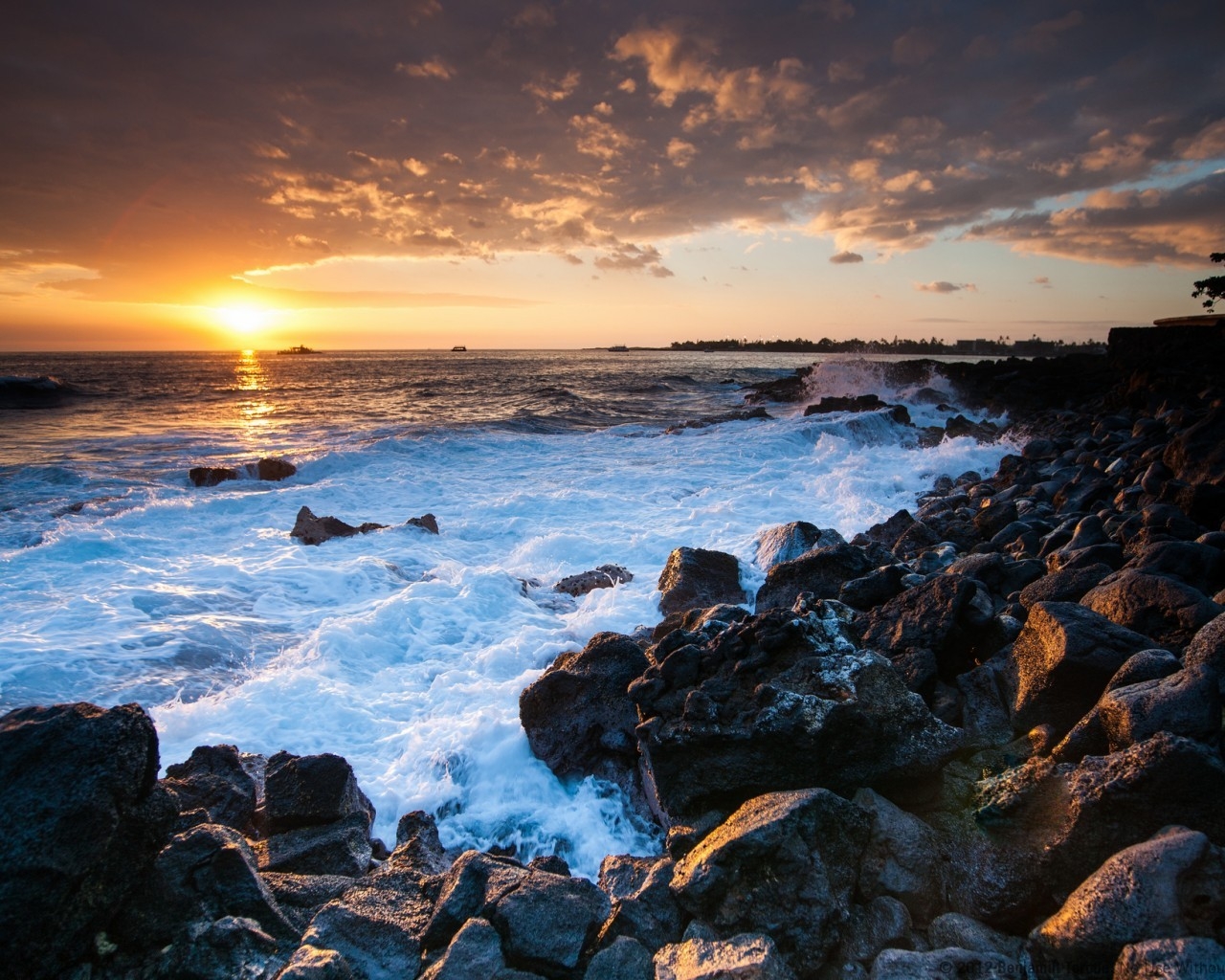 Hawaii Sunset for 1280 x 1024 resolution