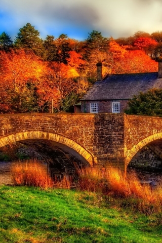 HDR Old Bridge and House for 320 x 480 iPhone resolution
