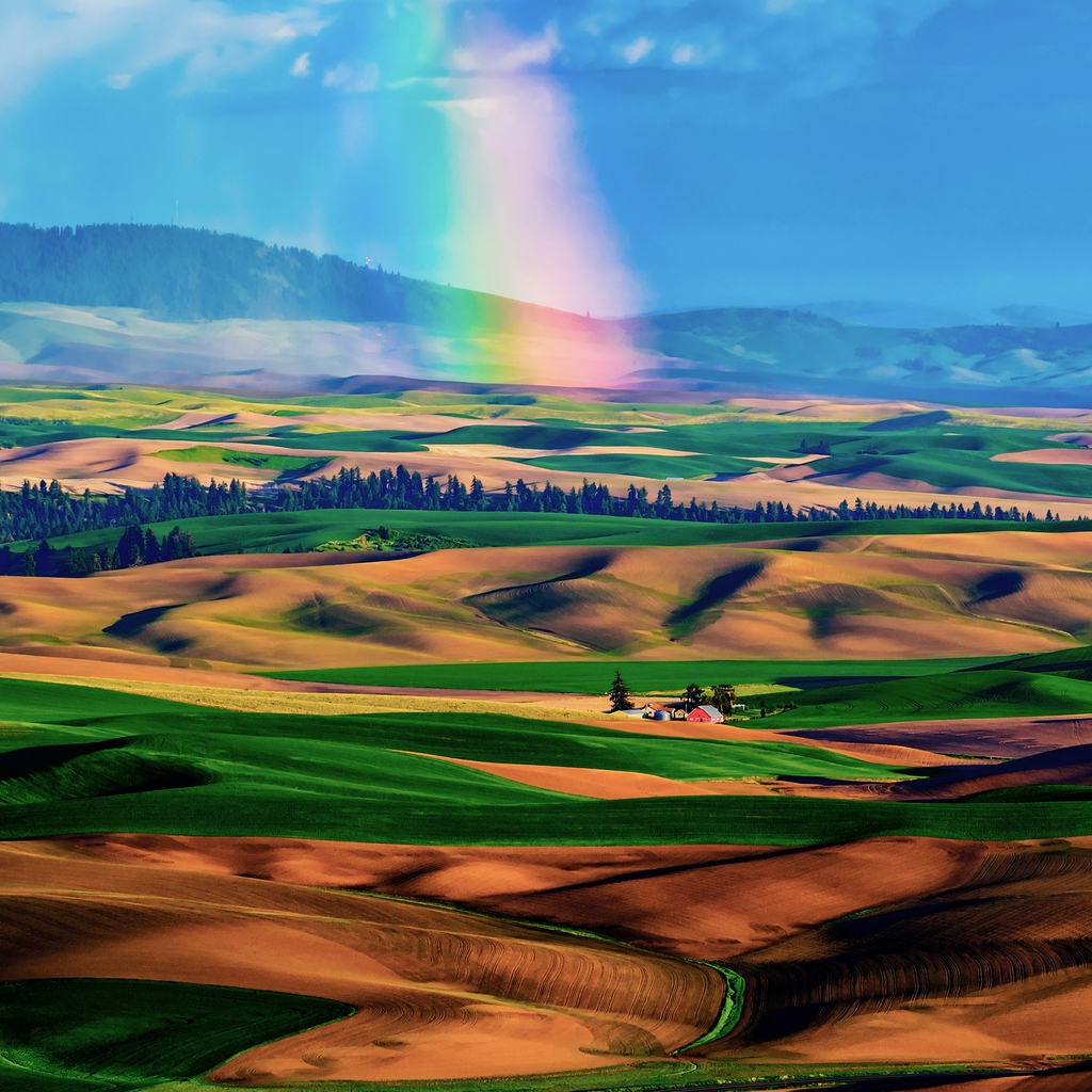 HDR Rainbow Landscape for 1024 x 1024 iPad resolution