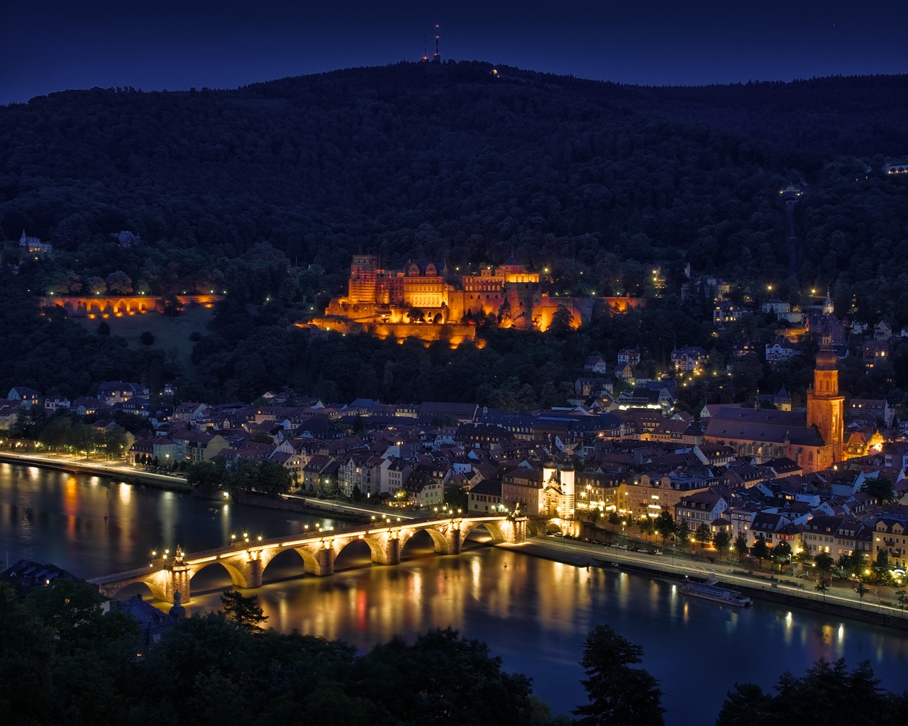 Heidelberg Night Lights for 1280 x 1024 resolution