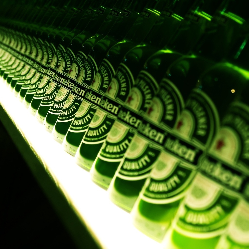 Heineken Anyone for 1024 x 1024 iPad resolution