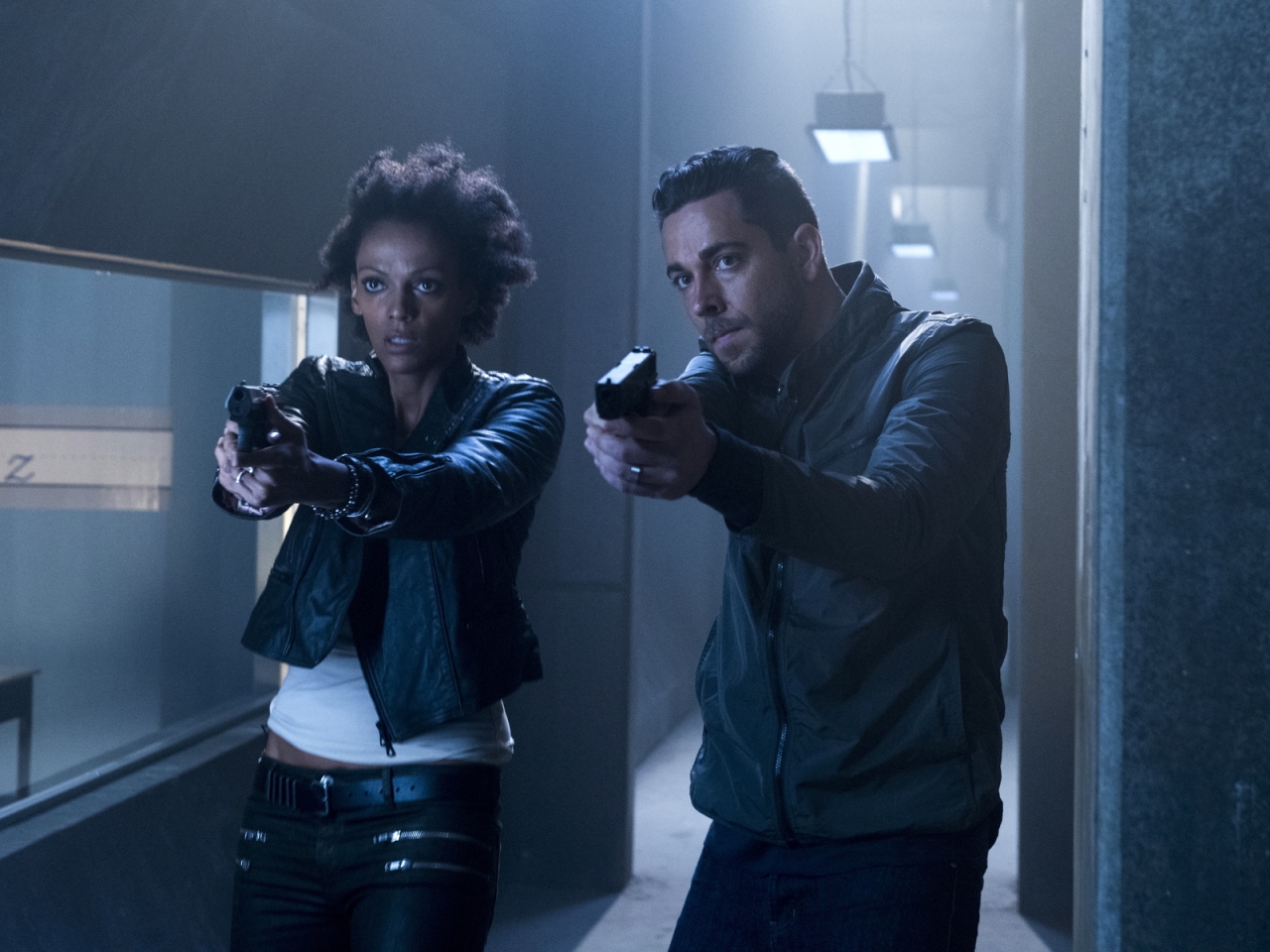 Heroes Reborn Luke Collins and Joanne Collins for 1280 x 960 resolution