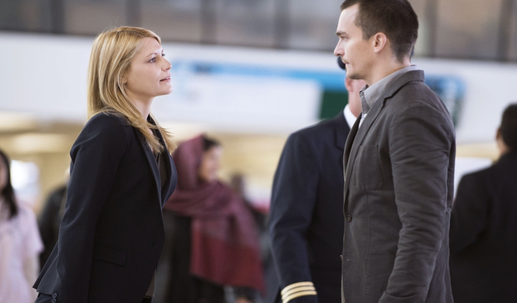 Homeland Carrie and Peter for 1024 x 600 widescreen resolution