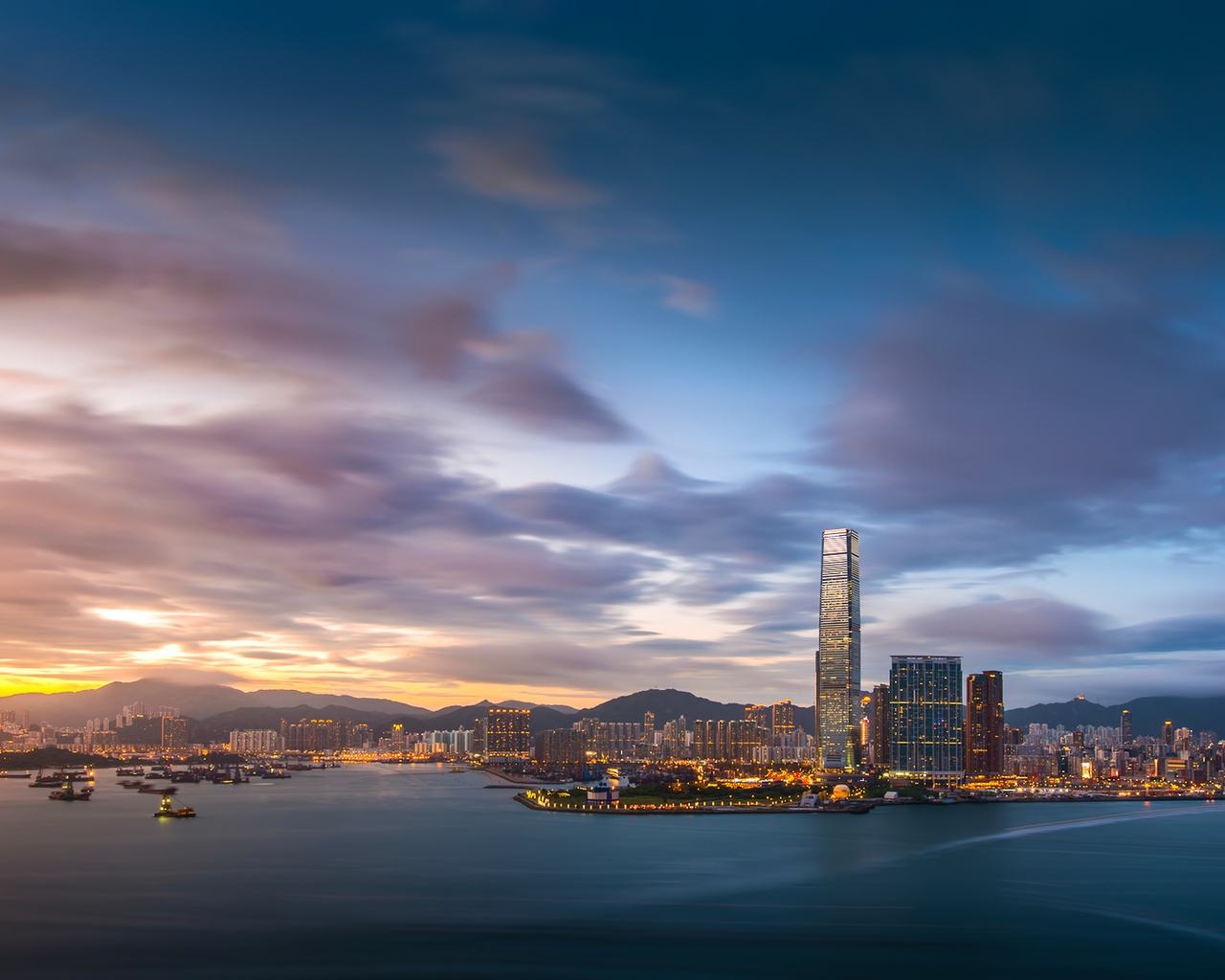 Hong Kong Sunset for 1280 x 1024 resolution