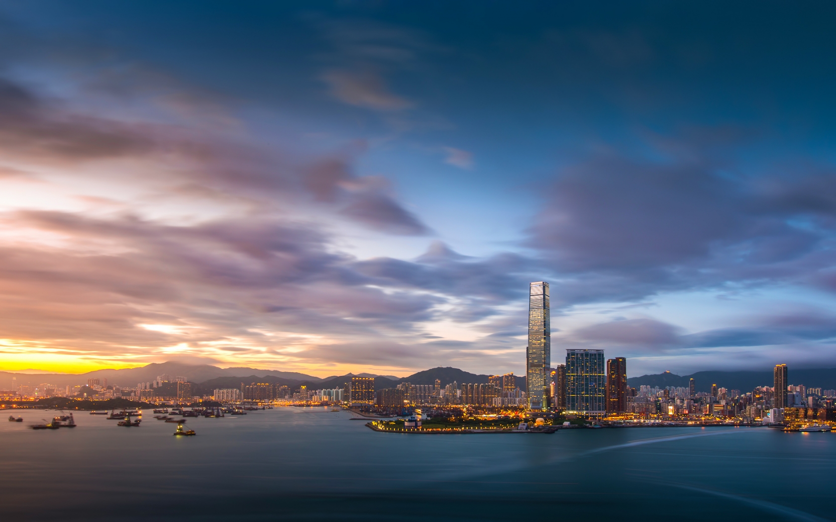 Hong Kong Sunset for 1680 x 1050 widescreen resolution
