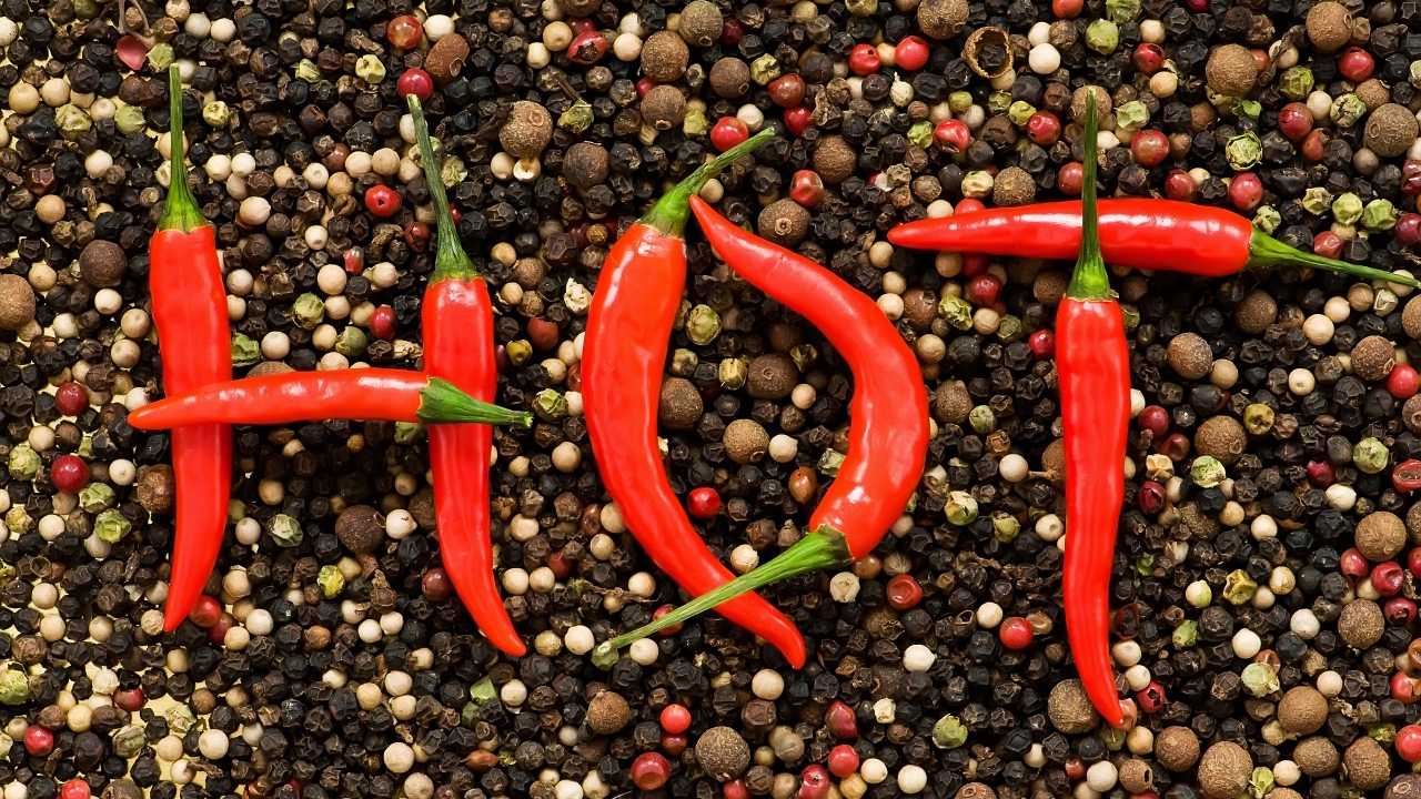 Hot Chilli and Pepper for 1280 x 720 HDTV 720p resolution