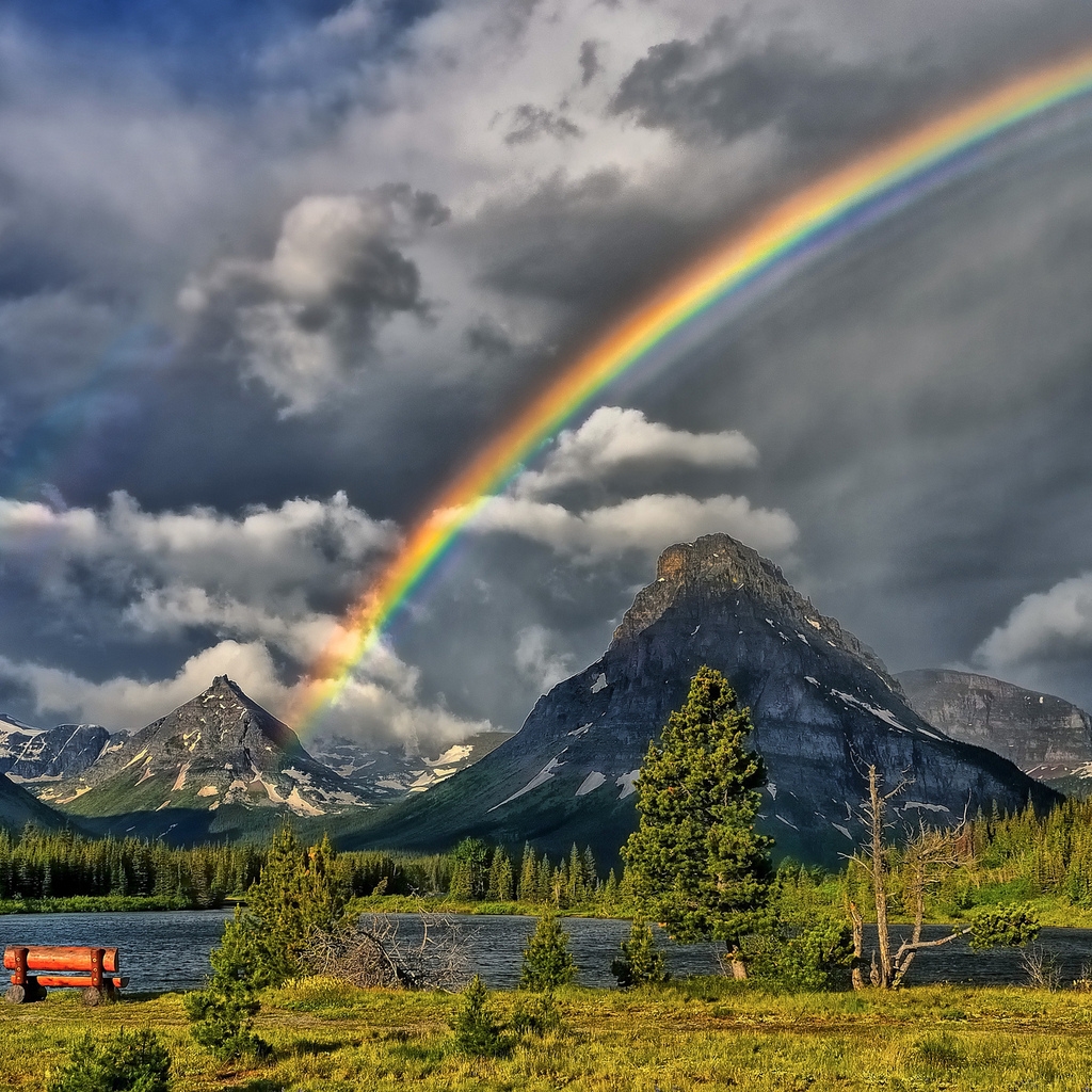 Huge Rainbow for 1024 x 1024 iPad resolution