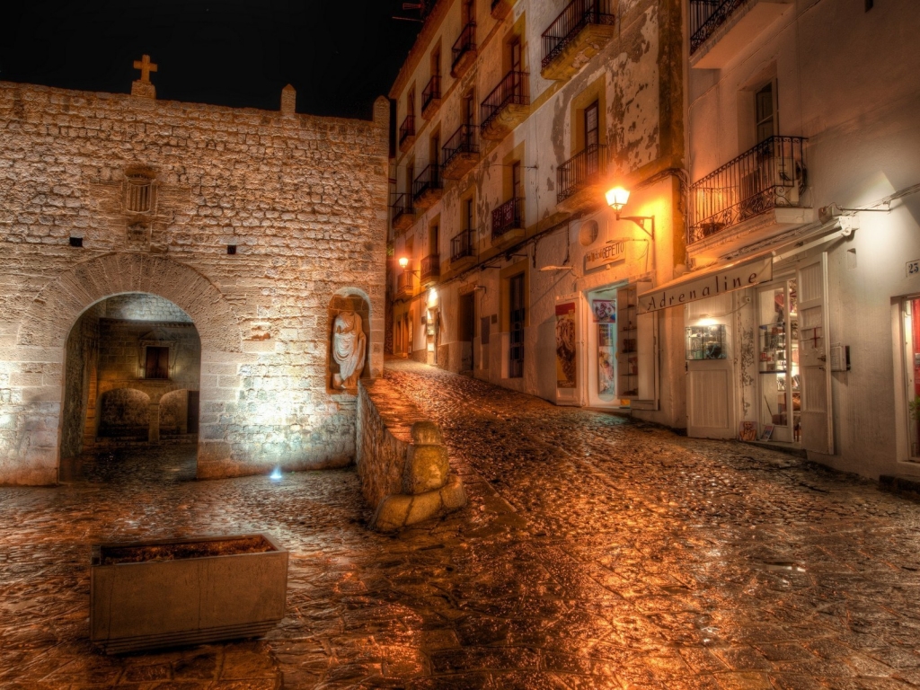 Ibiza Street for 1024 x 768 resolution