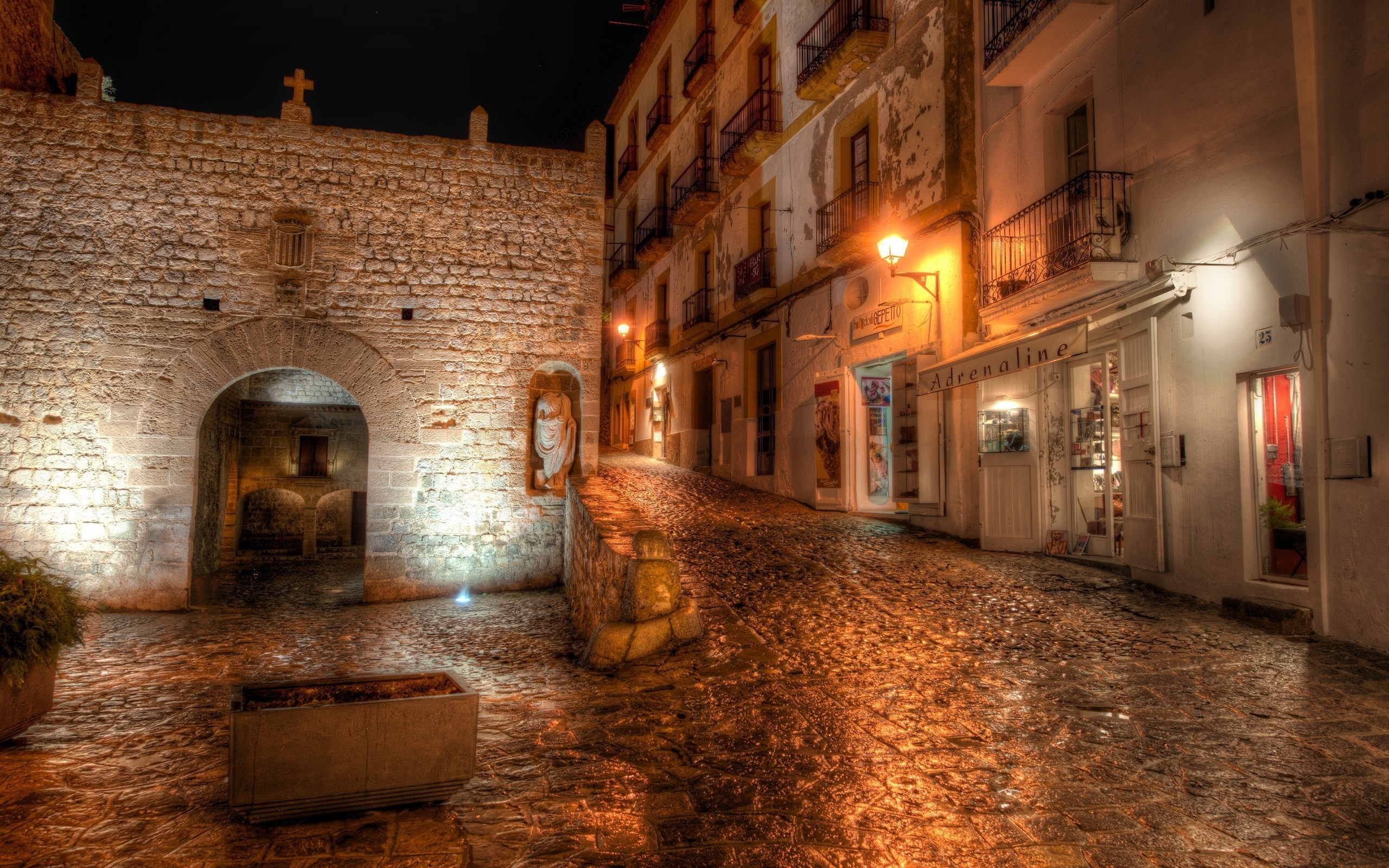Ibiza Street for 2560 x 1600 widescreen resolution