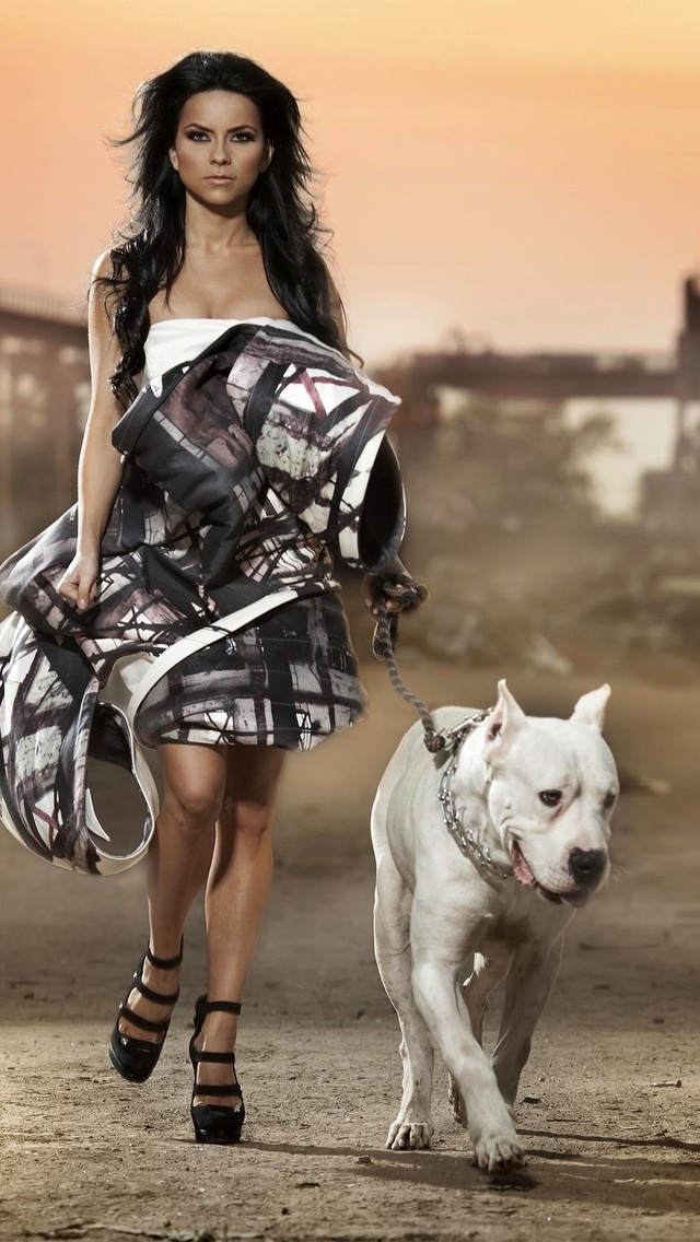 Inna With Dog for 640 x 1136 iPhone 5 resolution