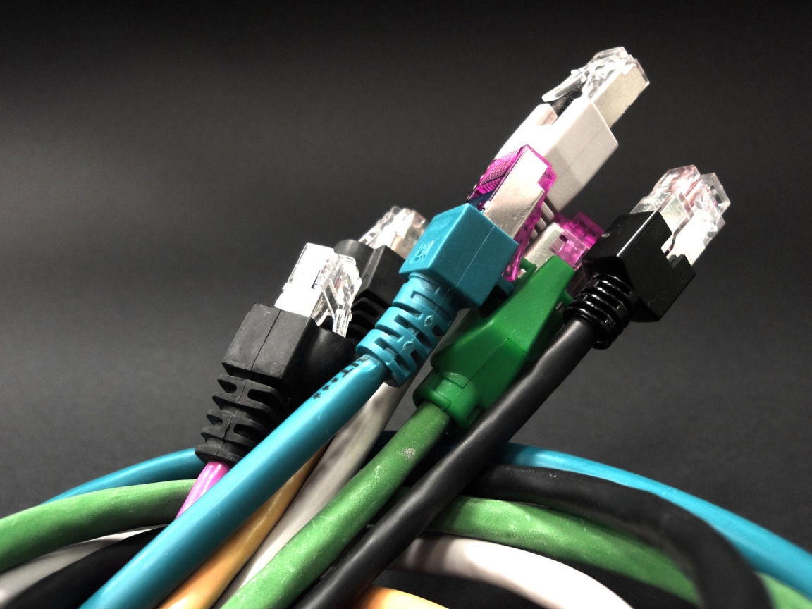 Internet Cables for 1152 x 864 resolution