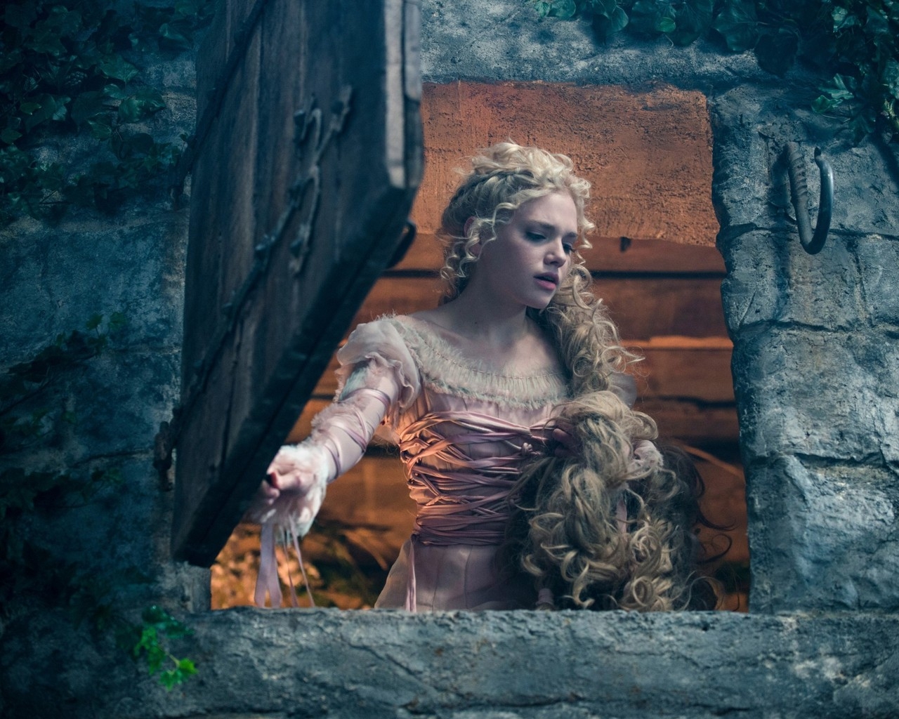 Into the Woods Rapunzel for 1280 x 1024 resolution