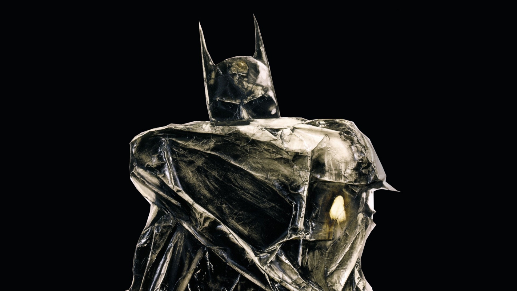Iron Batman for 1680 x 945 HDTV resolution