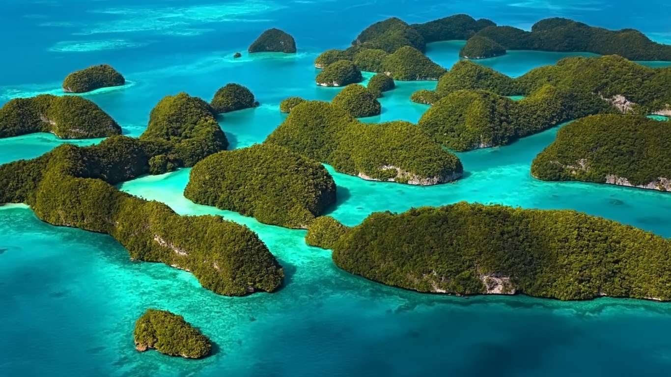 Islands for 1366 x 768 HDTV resolution