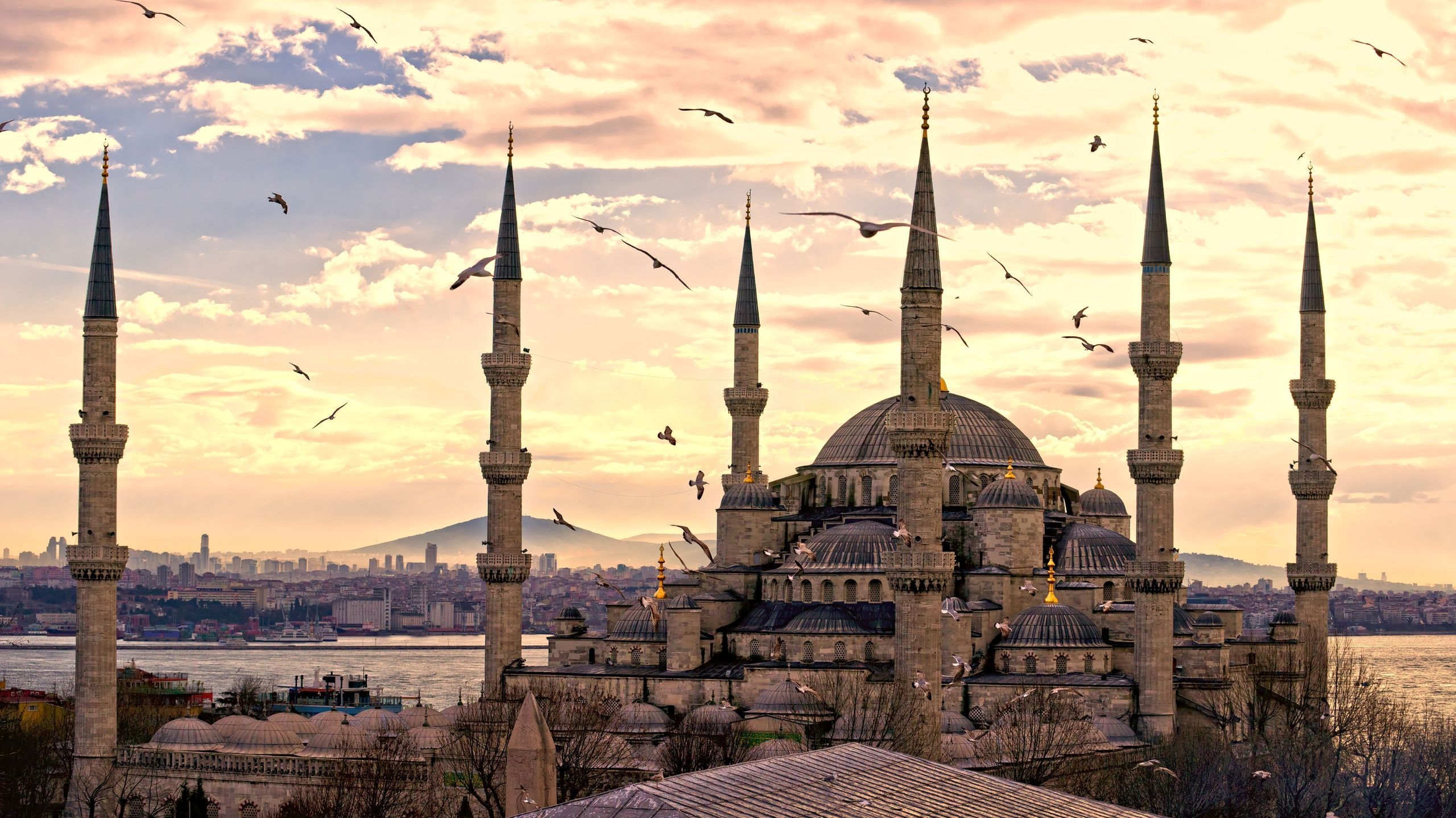 Istambul for 2560x1440 HDTV resolution