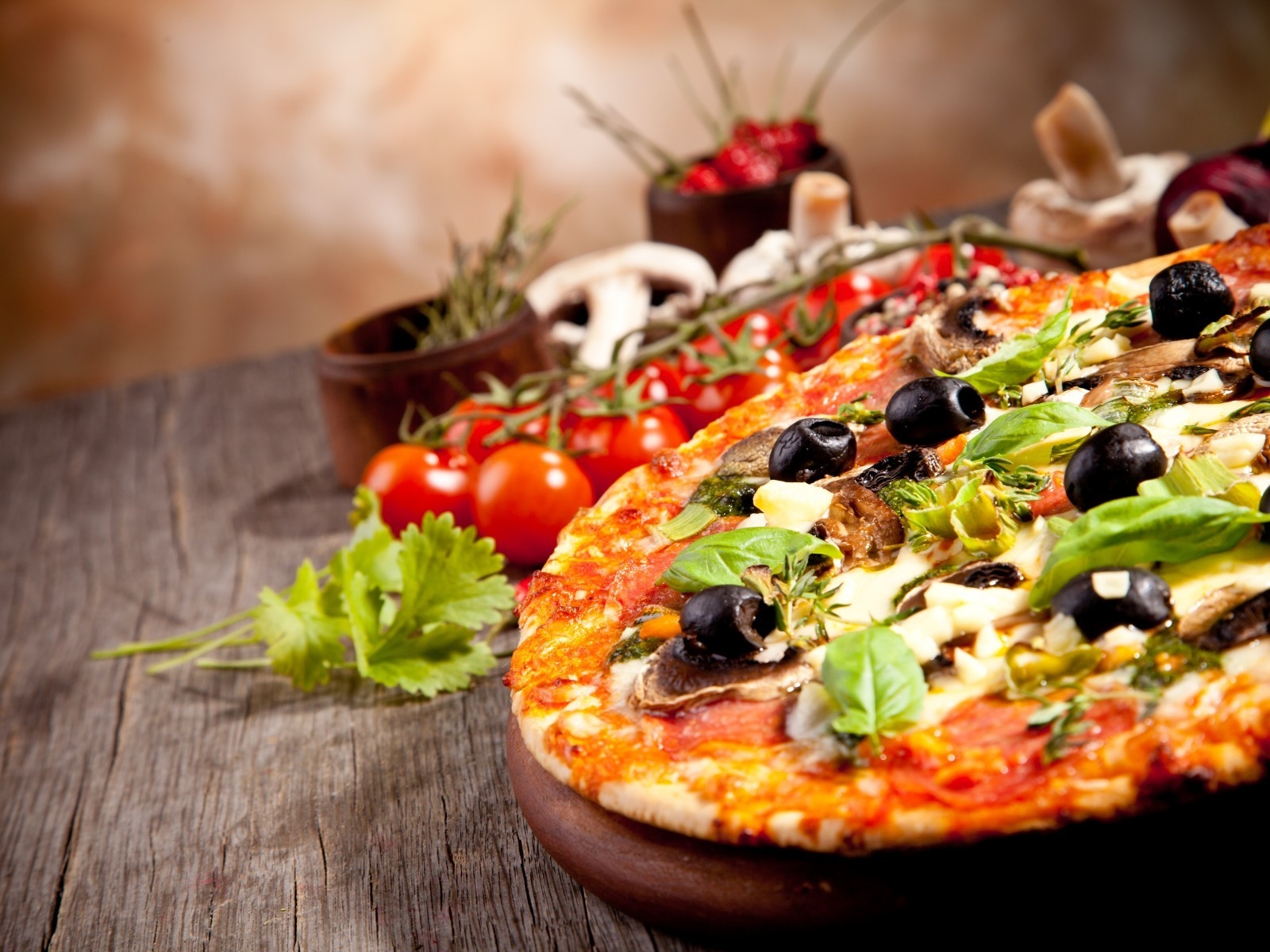 Italian Pizza for 1600 x 1200 resolution
