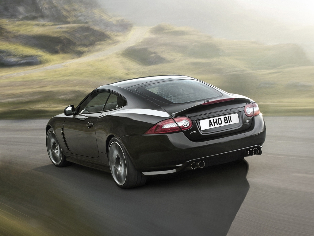Jaguar XKR Coupe 2010 for 1024 x 768 resolution