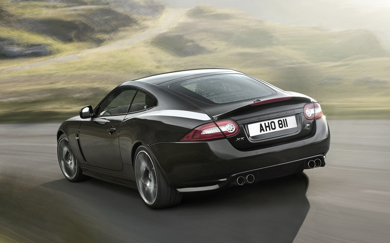 Jaguar XKR Coupe 2010 for 1280 x 800 widescreen resolution