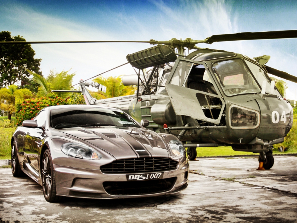 James Bond Aston Martin DBS V12 for 1024 x 768 resolution