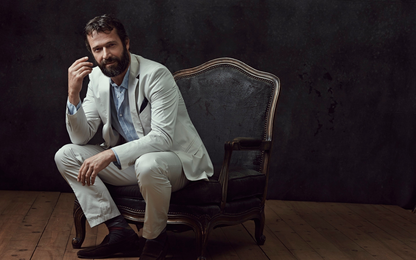 James Purefoy Cool for 1440 x 900 widescreen resolution