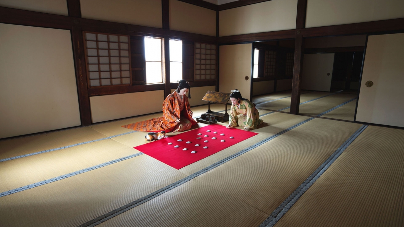 Japanese traditional women for 1366 x 768 HDTV resolution