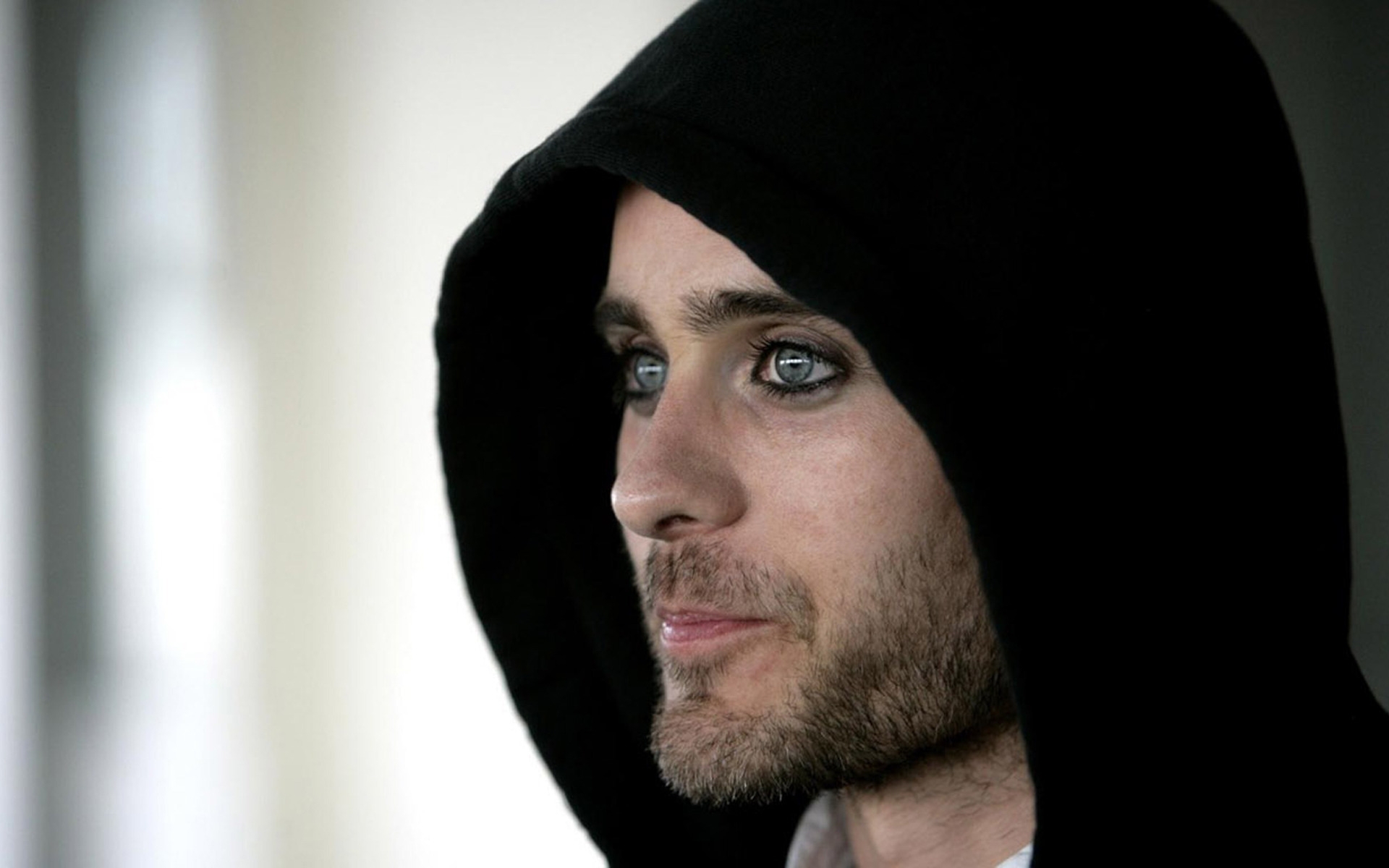 Jared Leto Hoodie for 1920 x 1200 widescreen resolution