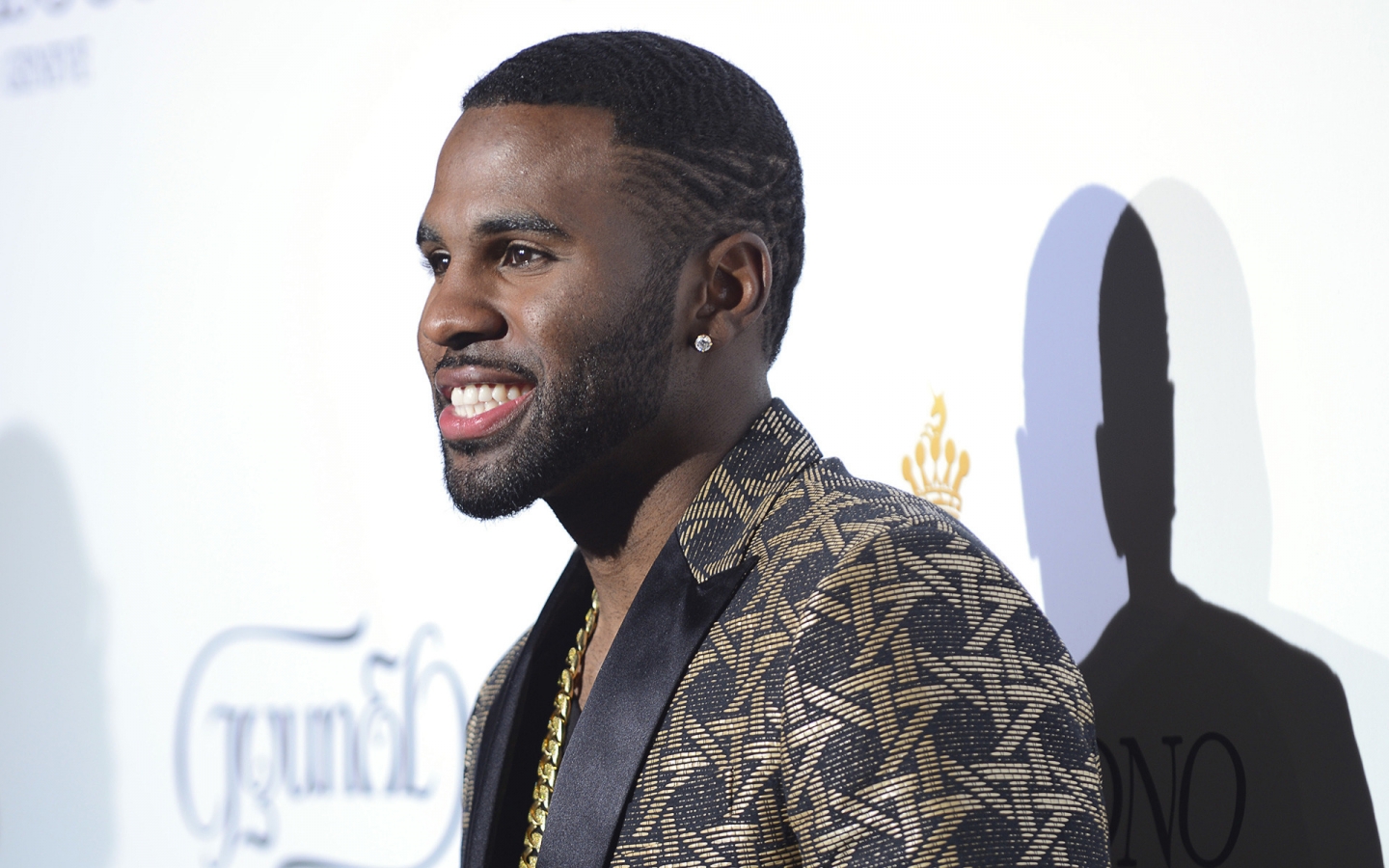 Jason Derulo at Cannes for 1440 x 900 widescreen resolution