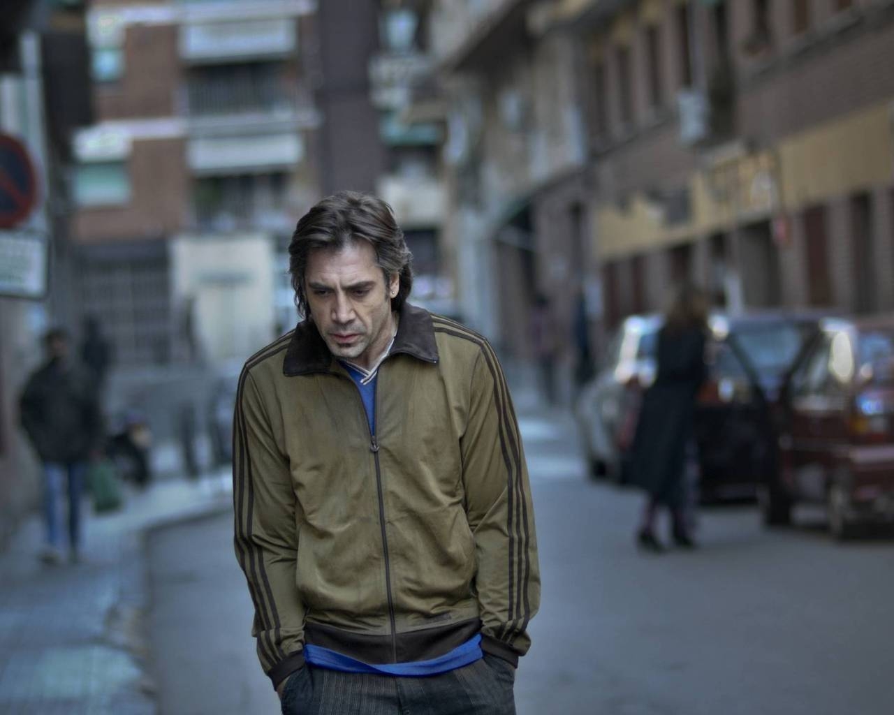 Javier Bardem Lonely for 1280 x 1024 resolution