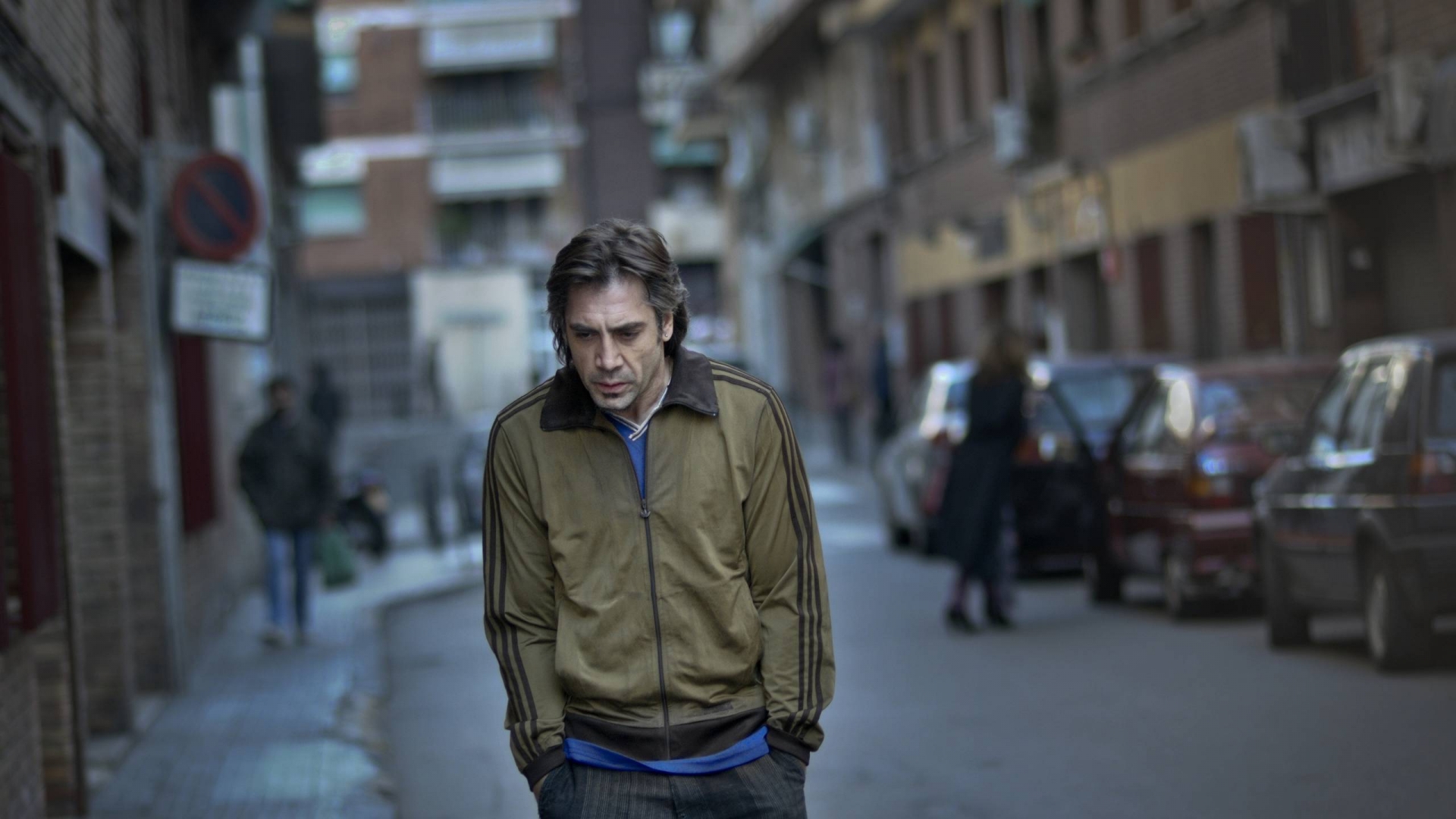 Javier Bardem Lonely for 1920 x 1080 HDTV 1080p resolution